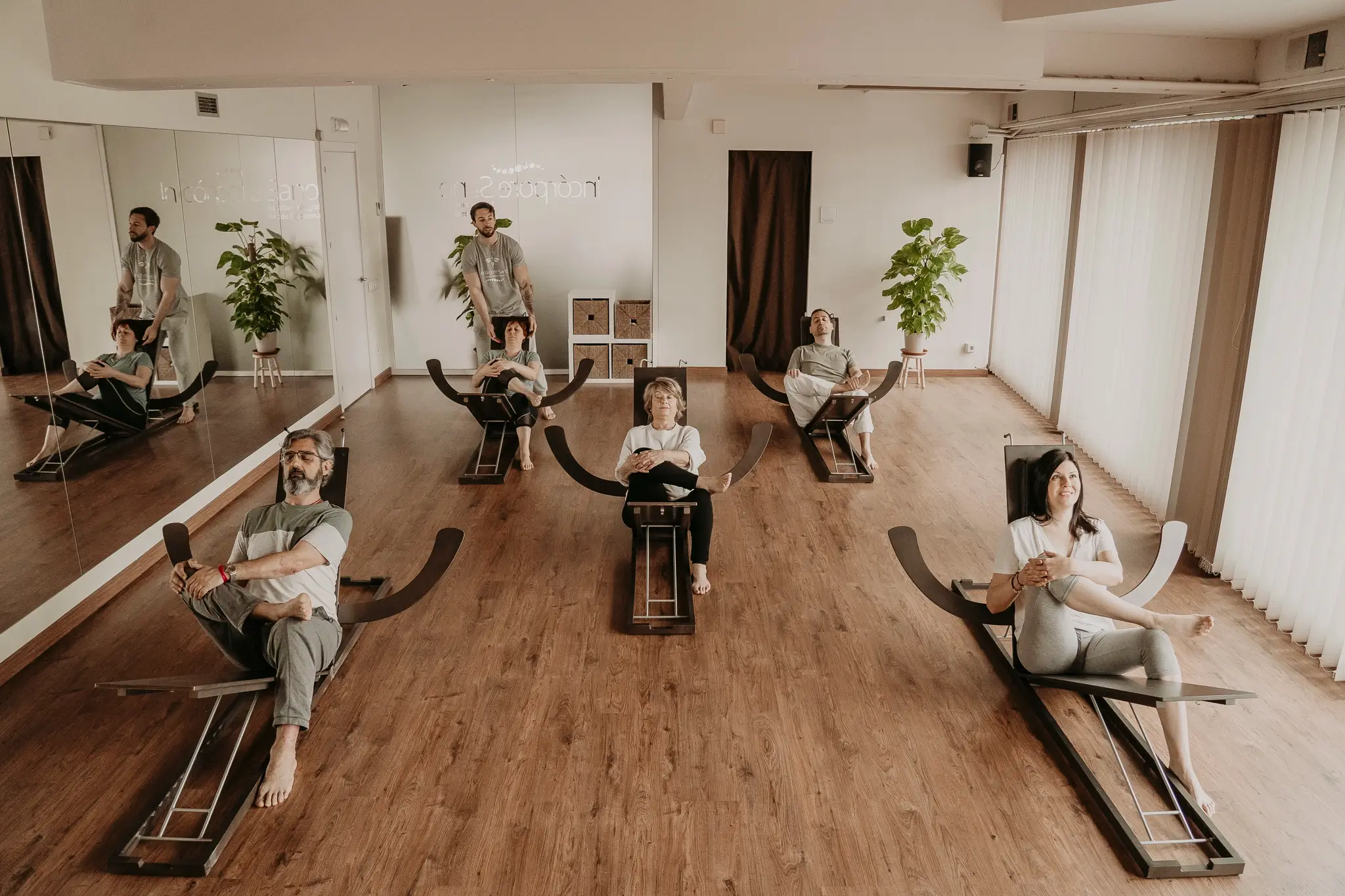 Clase grupal de RESpalda basada en K-Stretch